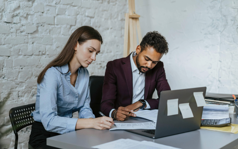 hiring the best hoa lawyer