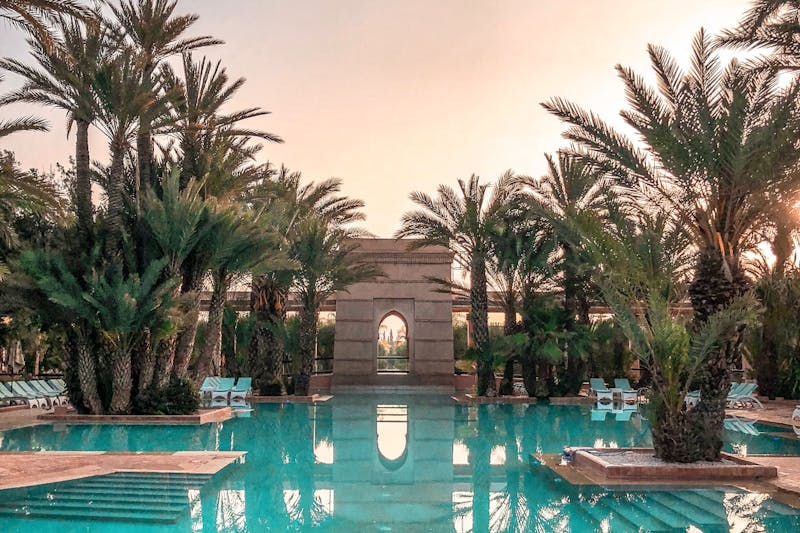 Secrets to Hiring the Right Pool Builder You Need to Know! (Shhh)