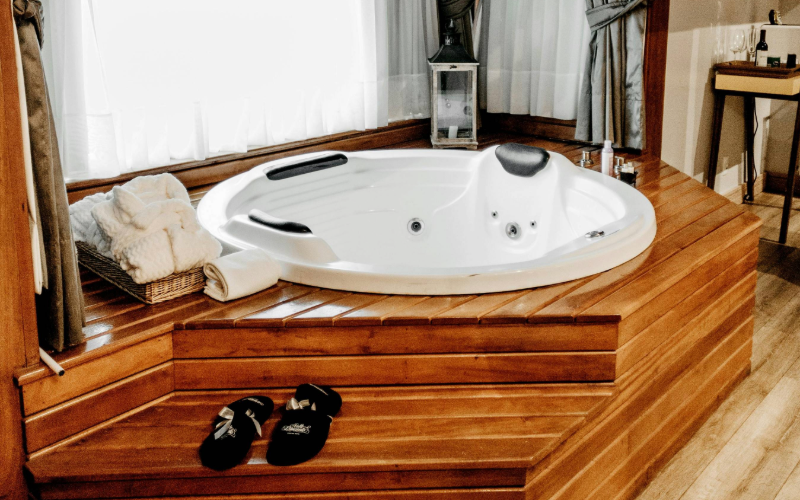 Don't Hire a Spa Builder Until You Read This Guide! (Read 1st)